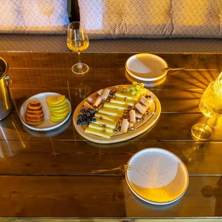 White Memories Boutique *